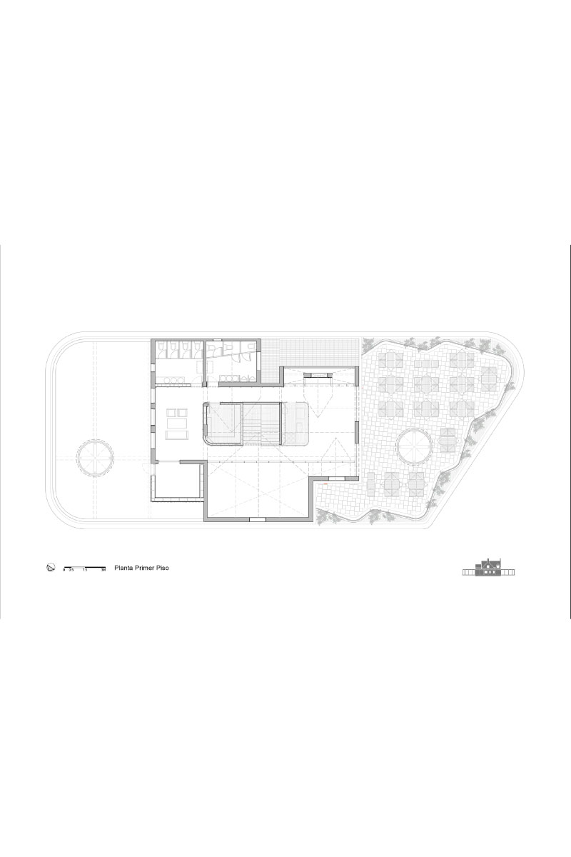 Veneciana Adrogue Este  ||| AV. Espora 563 ||| DRM Ariquitectura